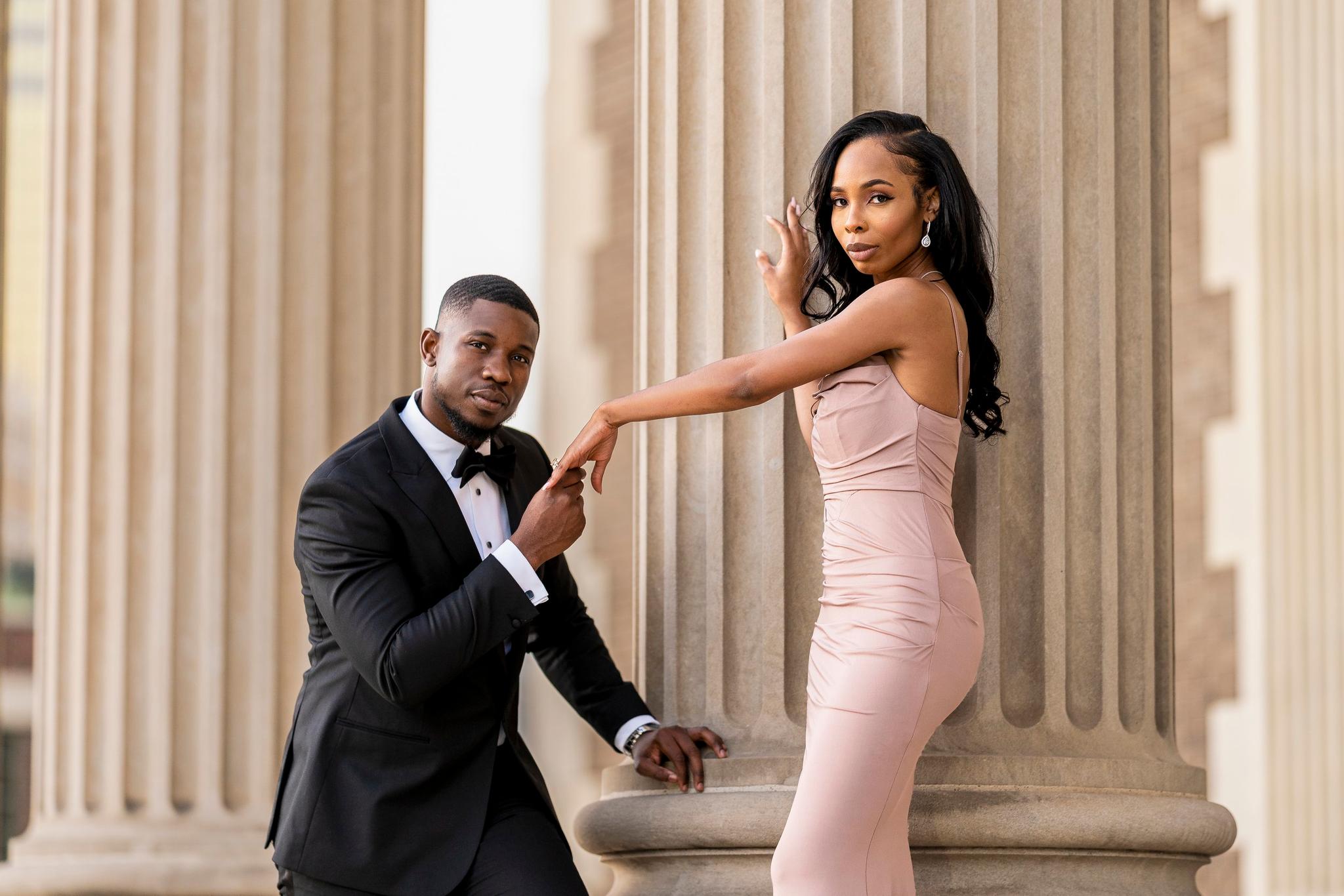 Downtown Dallas Engagement Session Stops Traffic!