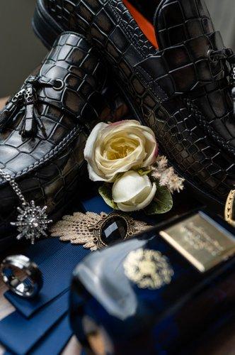 mobile - carousel-hero-element image-3